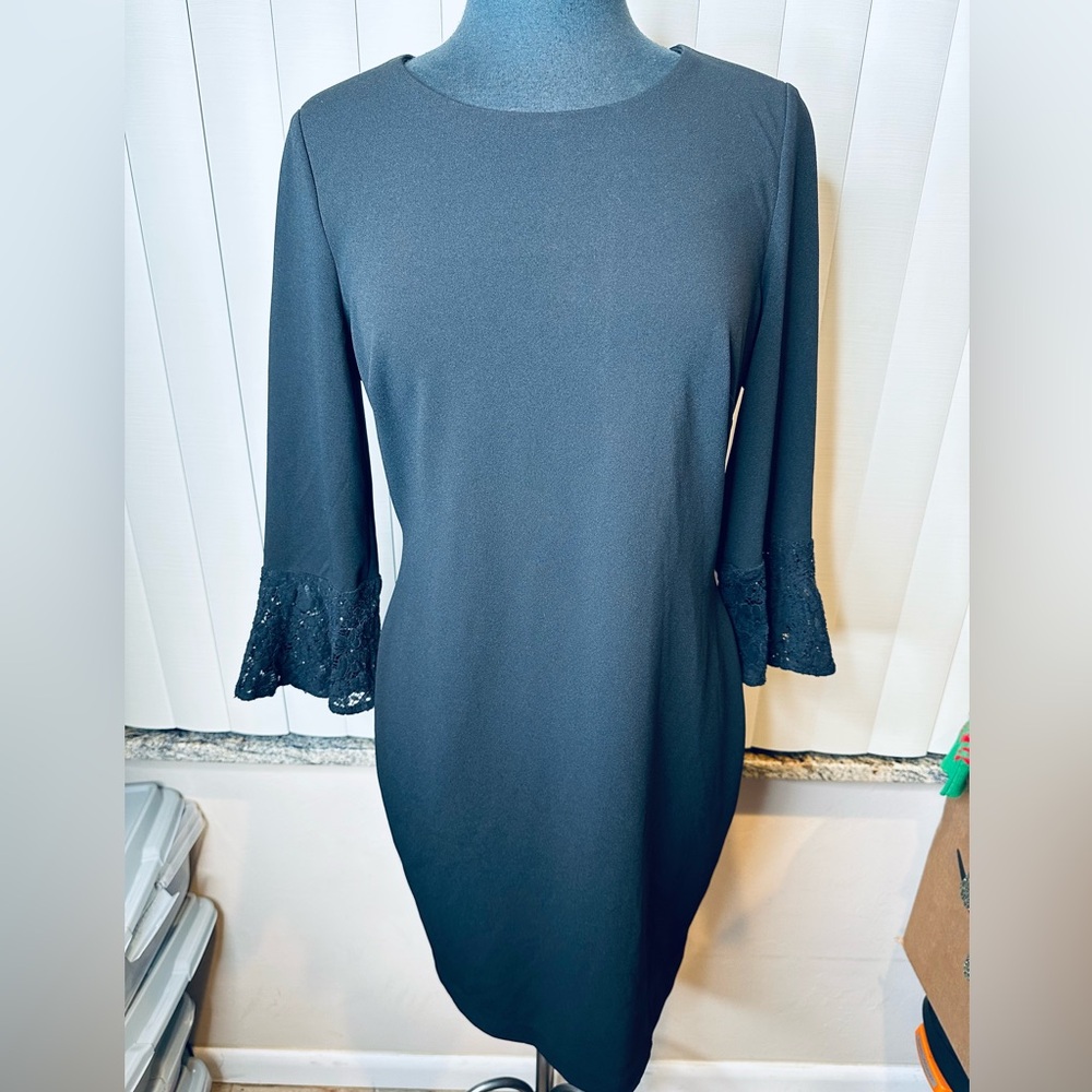 Tommy Hilfiger Black Midnight Lace Bell Cuff Sleeeve Sheath Evening Dress SZ 10